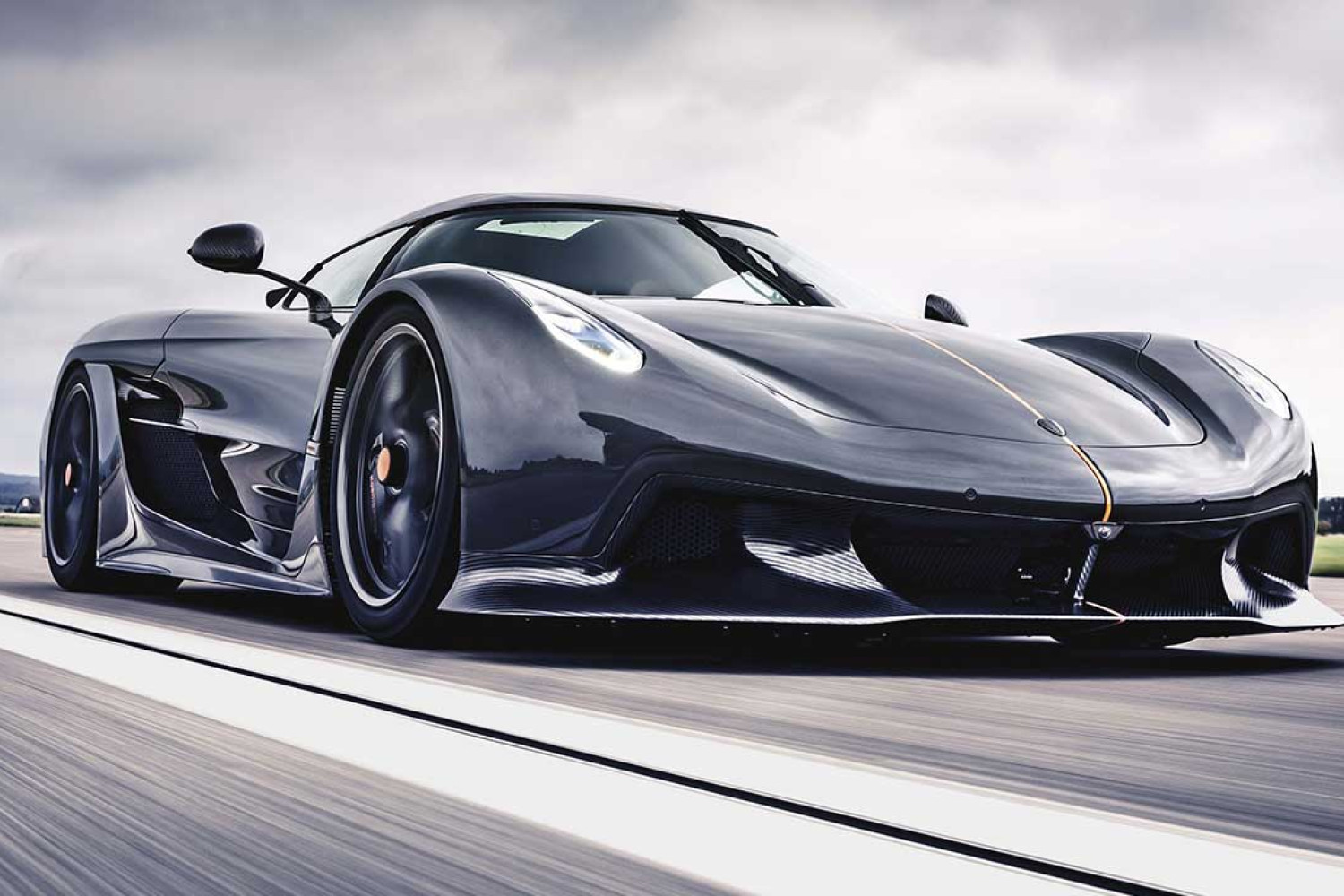 Koenigsegg Jesko Absolute: O nouă legendă a vitezei pe circuitele din Suedia