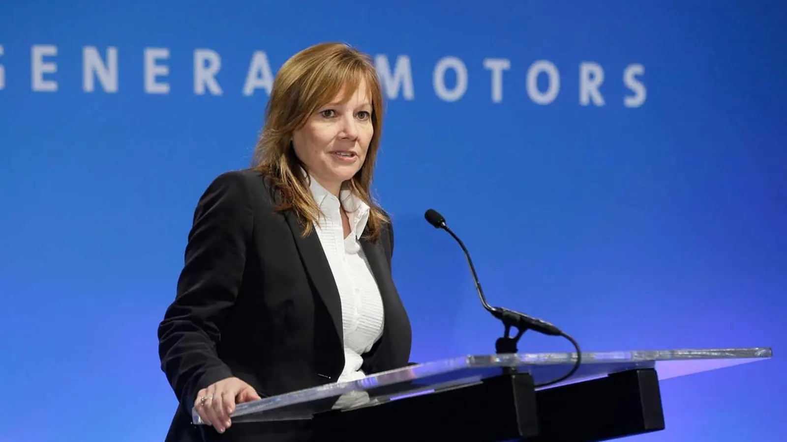 Mary Barra și provocările GM: remunerație și Silverado nou