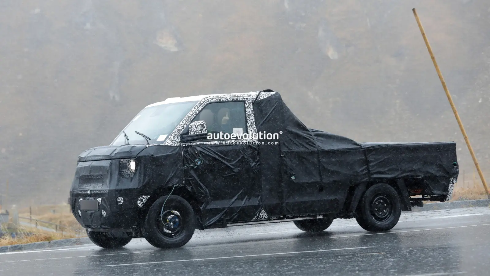 Hyundai Porter 2027: prototip super-cab cu versiune electrică