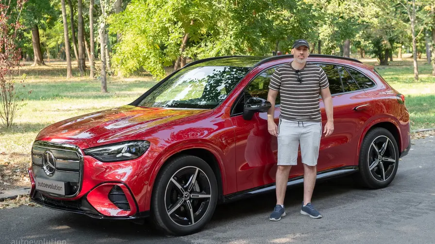 Mercedes GLC 400 4MATIC Electric 2026: autonomie și confort
