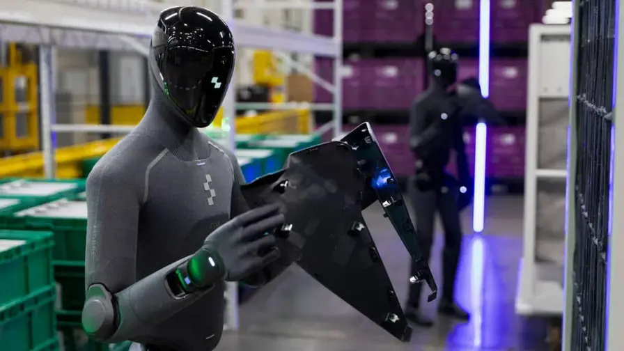 Roboți umanoizi transformă construcția auto pe linie