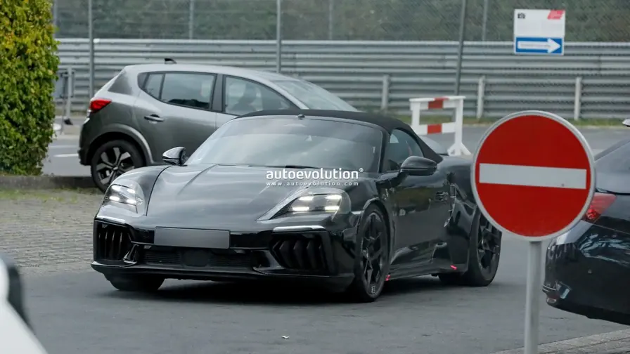 Primele fotografii clare ale Porsche 718 Electric 2027 Primele fotografii clare ale Porsche 718 Electric 2027