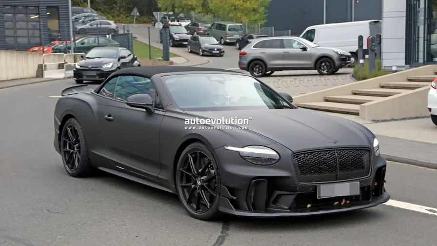 Bentley Supersports Convertible 2028: design și performanță