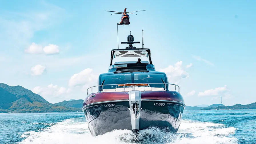 Lexus Flight: taxi cu elicopter pentru lux aerian premium