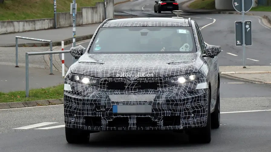 Primul BMW X5 M Electric: imagini spion și detalii