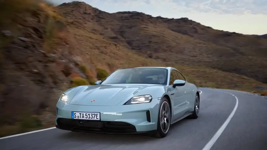 Cutia cu două trepte a Porsche Taycan: performanță și viteză
