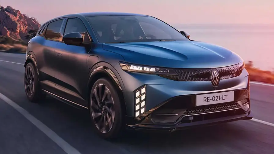Renault Scenic E-Tech 2027: baterie mai mare și încărcare
